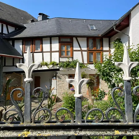 Gut Bunt Runkel