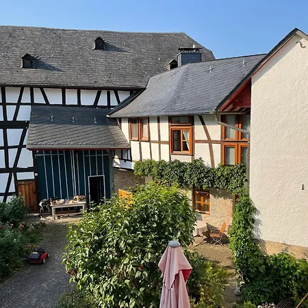 Gut Bunt Vakantiehuis *